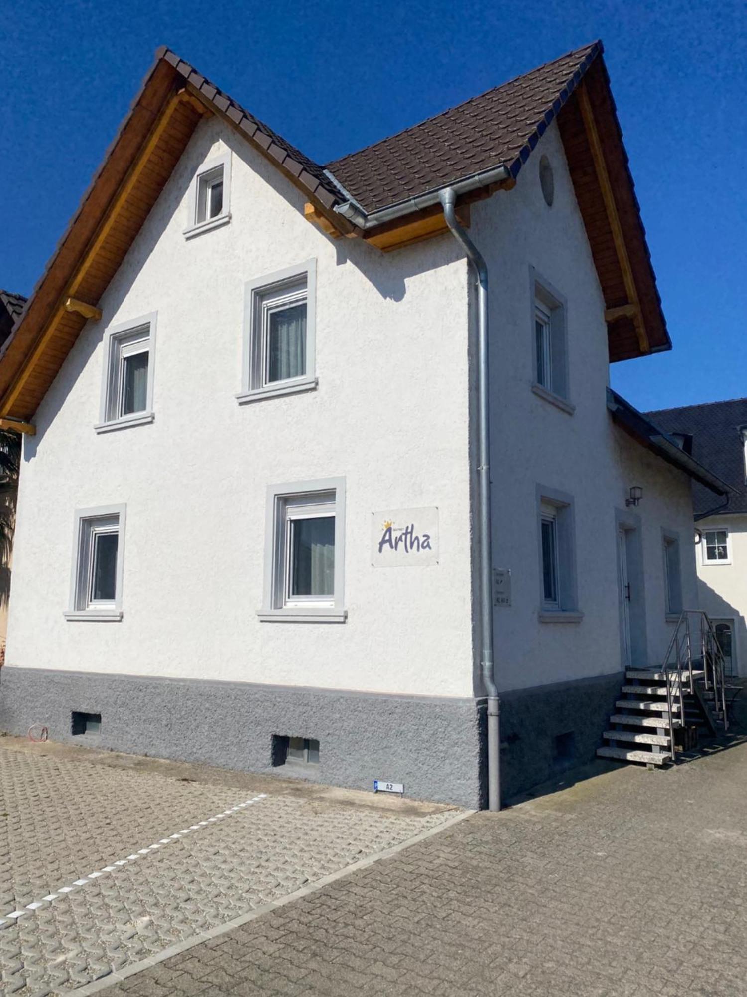 Apartment Artha