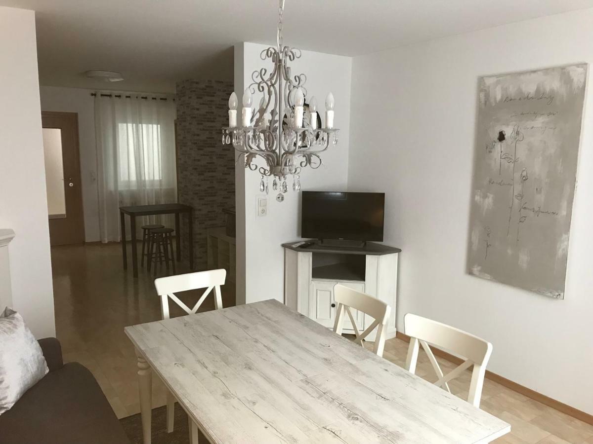 Apartment Artha